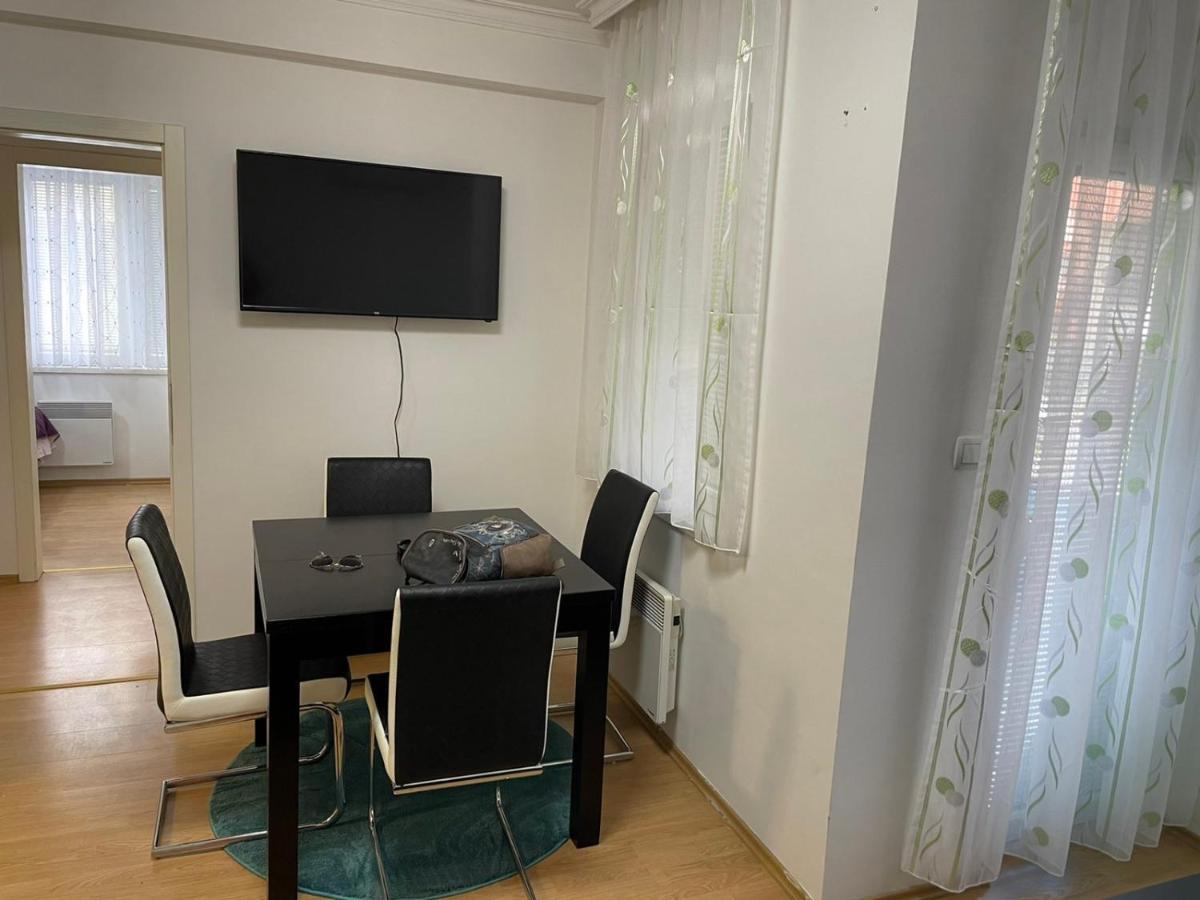 Simikic Z Apartment Bijeljina Luaran gambar