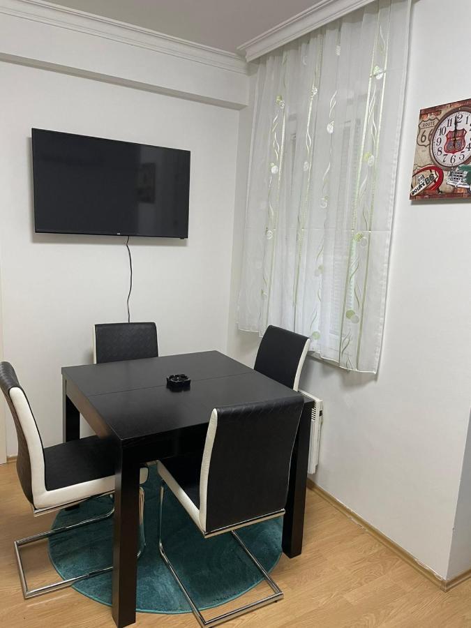 Simikic Z Apartment Bijeljina Luaran gambar