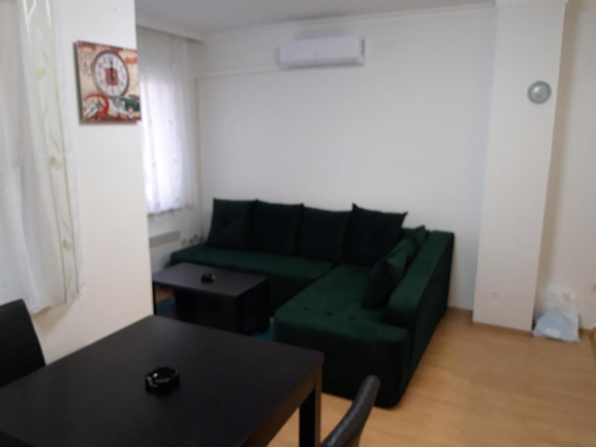 Simikic Z Apartment Bijeljina Luaran gambar